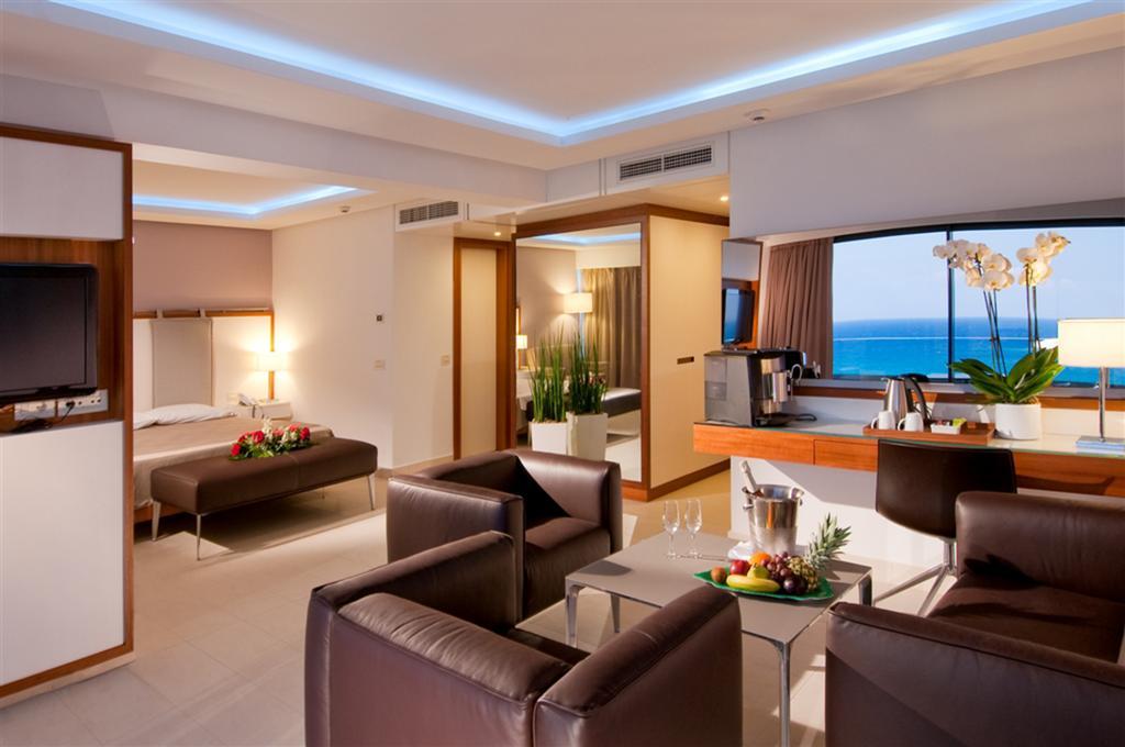 Alimounda Mare Hotel Karpathos Town  Exterior photo